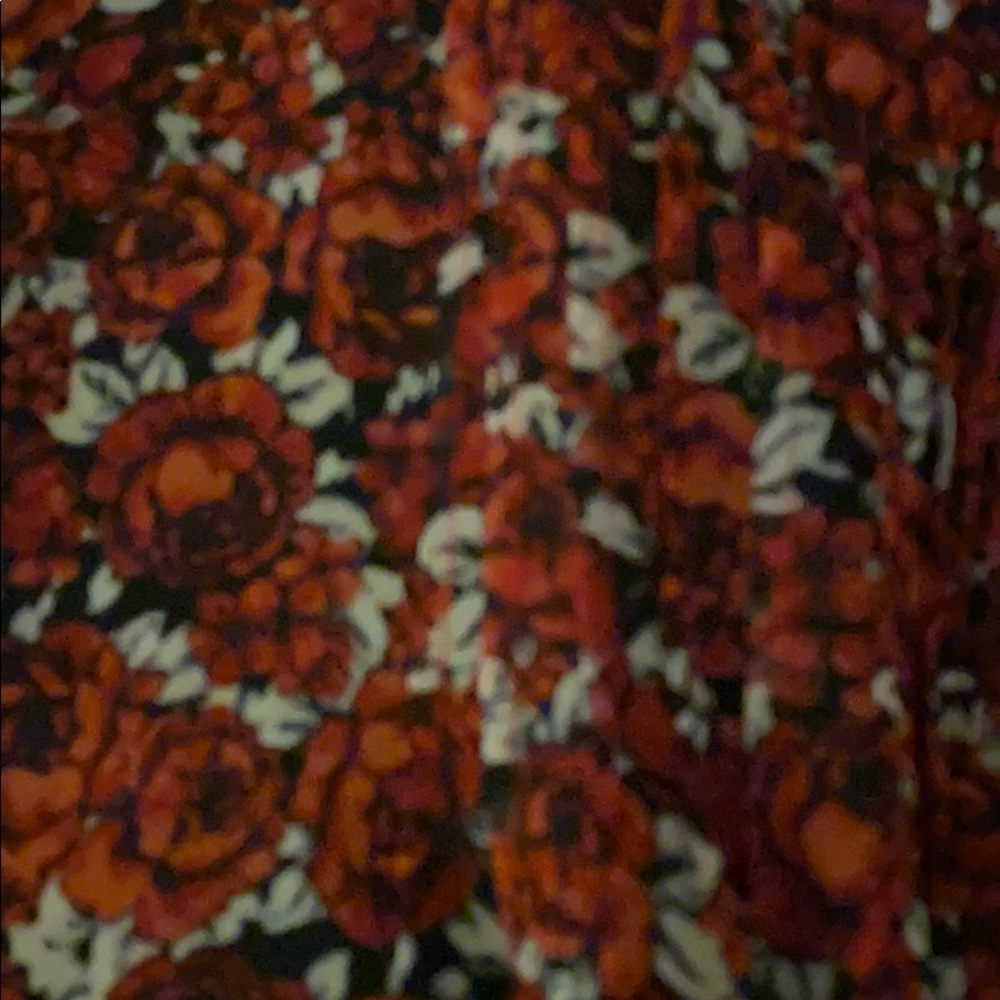 Roses blouse - Picture 2 of 2